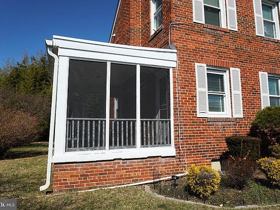 4th image of 3406 Bonita St