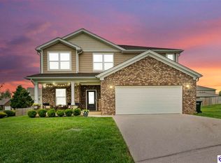 112 Kentucky Oaks Trl, Elizabethtown, KY 42701
