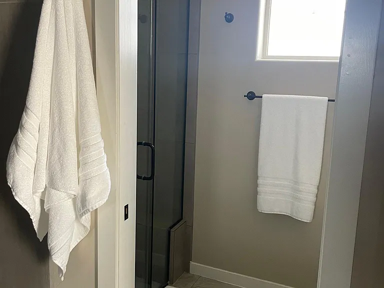 2543 Petaluma Ave — Photo 19