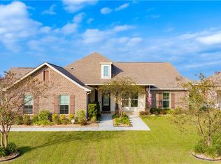 9525 Camberwell Dr, Daphne, AL 36526