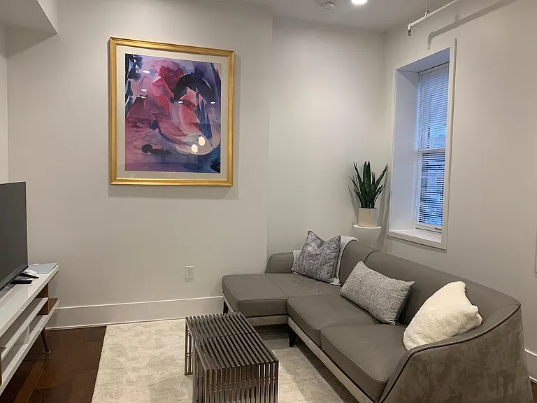 Bright natural lighting, South facing living area