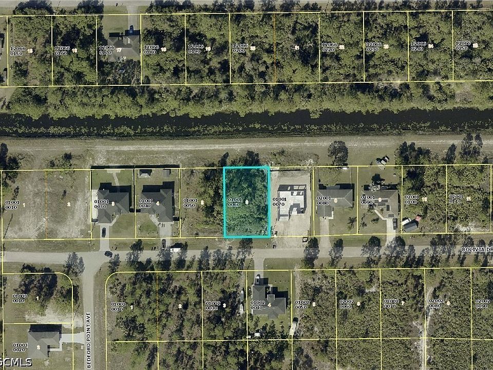 2nd image of 925 Bolivia Dr