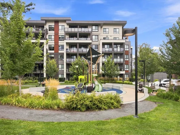 45511 Campus Dr #410, Chilliwack, BC V2R 6K8