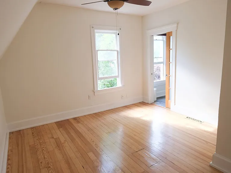 1535 N Saint Paul St — Photo 18