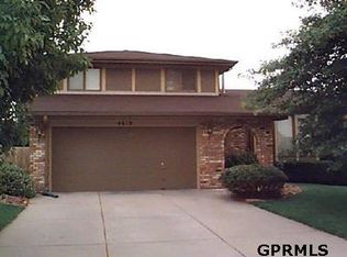 4615 S 154th Crescent Ave, Omaha, NE 68137