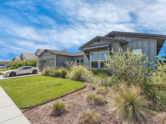 5th image of 2573 Feathermint Ln