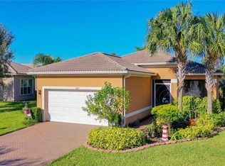 15827 Cobble Mill Dr, Wimauma, FL 33598