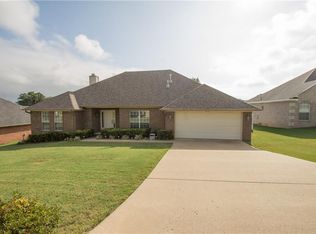 1912 Teluride Dr, Van Buren, AR 72956