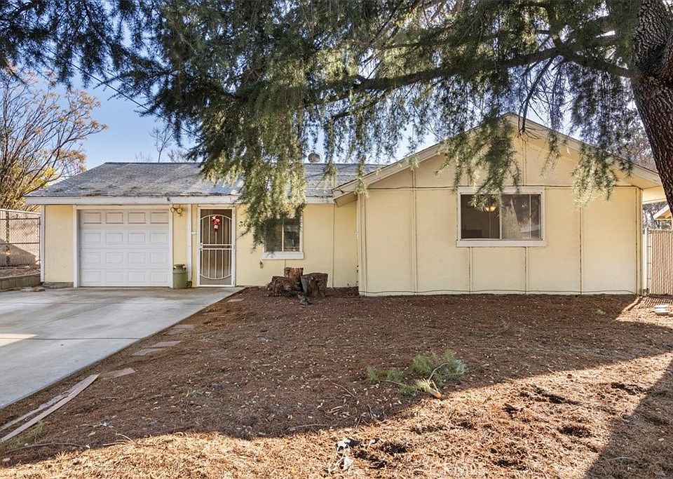 1st image of 34593 Cedar Ave