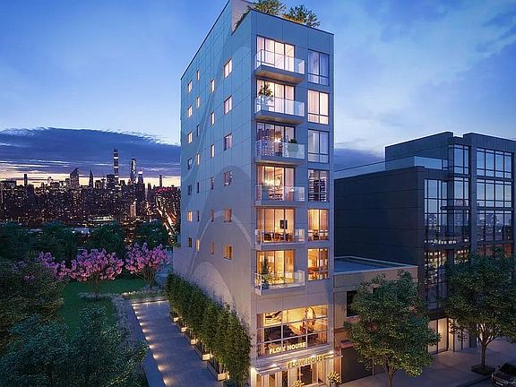2nd image of 4244 Crescent Street #6B