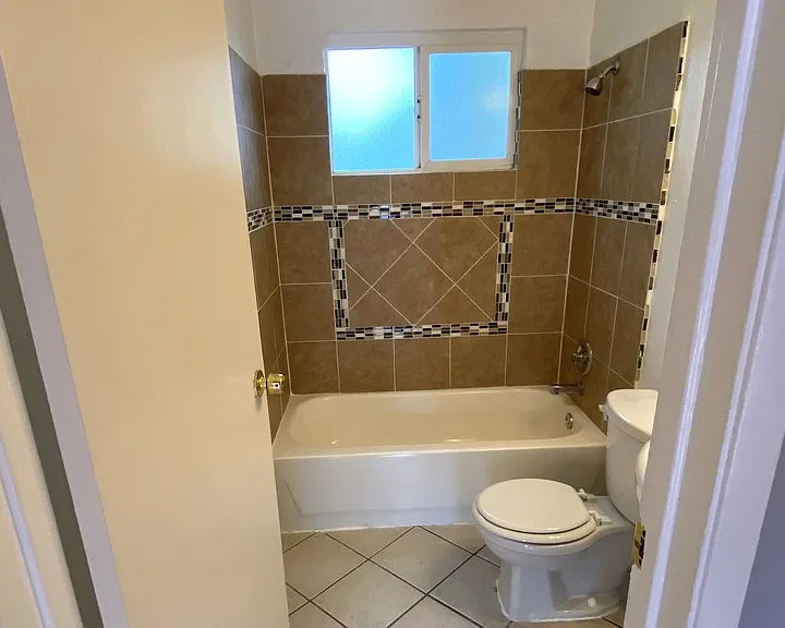 411 Fairmount Avenue — Photo 20