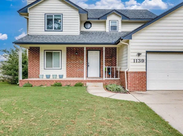 1139 N Burrows St, Belle Plaine, KS 67013