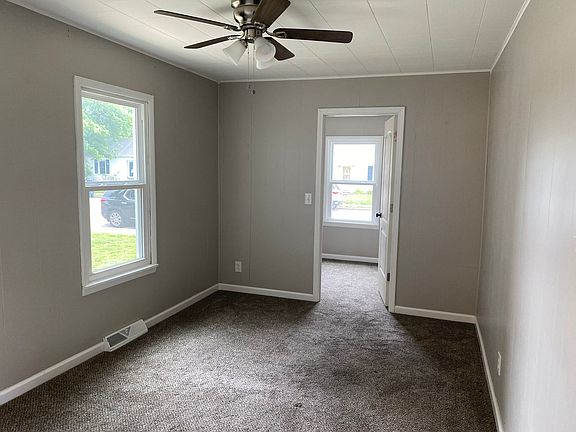 5th image of 963 E Penning Ave