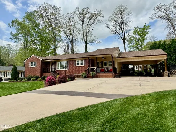 1802 Greenbriar Rd, Henderson, NC 27536