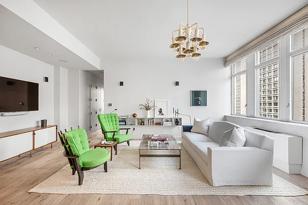 Rented by Compass | media 4