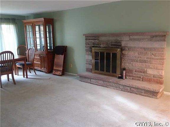 3rd image of 109 Northwood Way