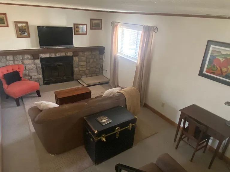 117 S Buchanan Ct — Photo 1