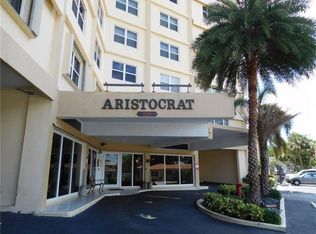 1200 Hibiscus Ave APT 702, Pompano Beach, FL 33062