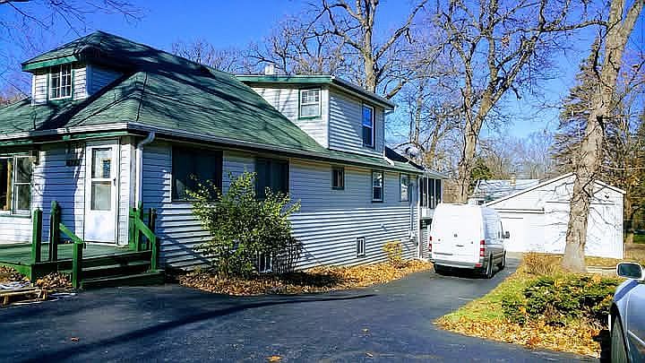 1st image of 94 E Lakeview Ave