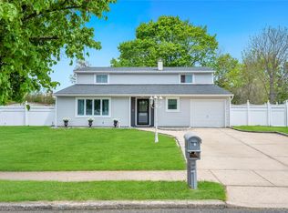 55 Starfire Drive, Centereach, NY 11720