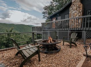 865 N Laurel Ridge Dr, Blue Ridge, GA 30513