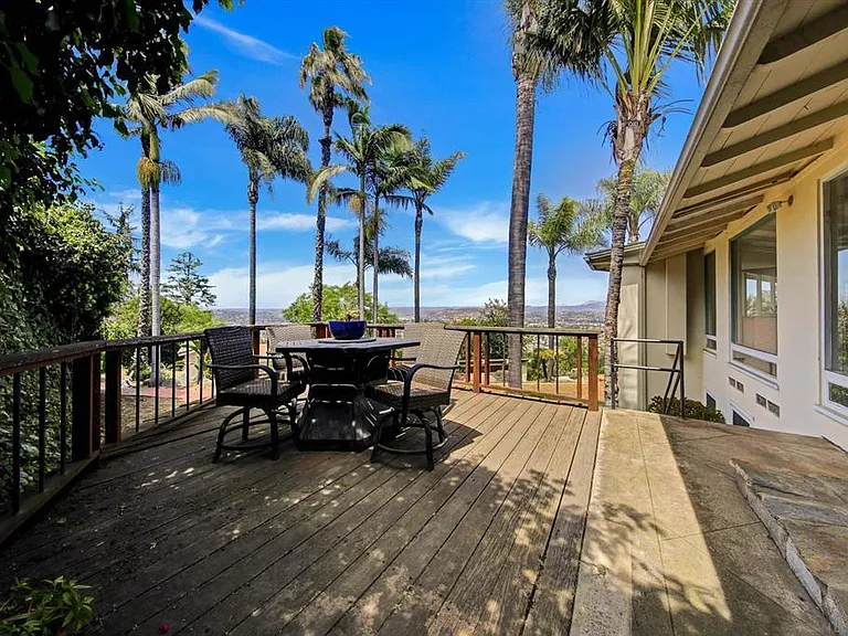 5030 Alzeda Dr #1 — Photo 18