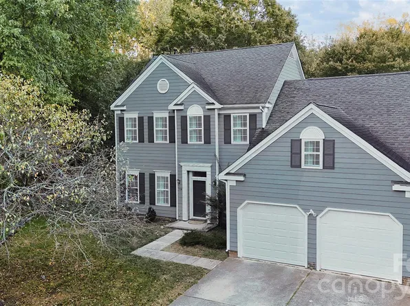 7334 Reynard Ln, Charlotte, NC 28215