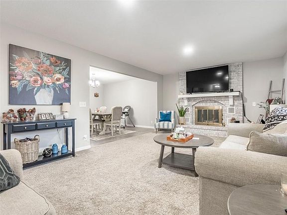 5th image of 4317 S Stonecrest Cir