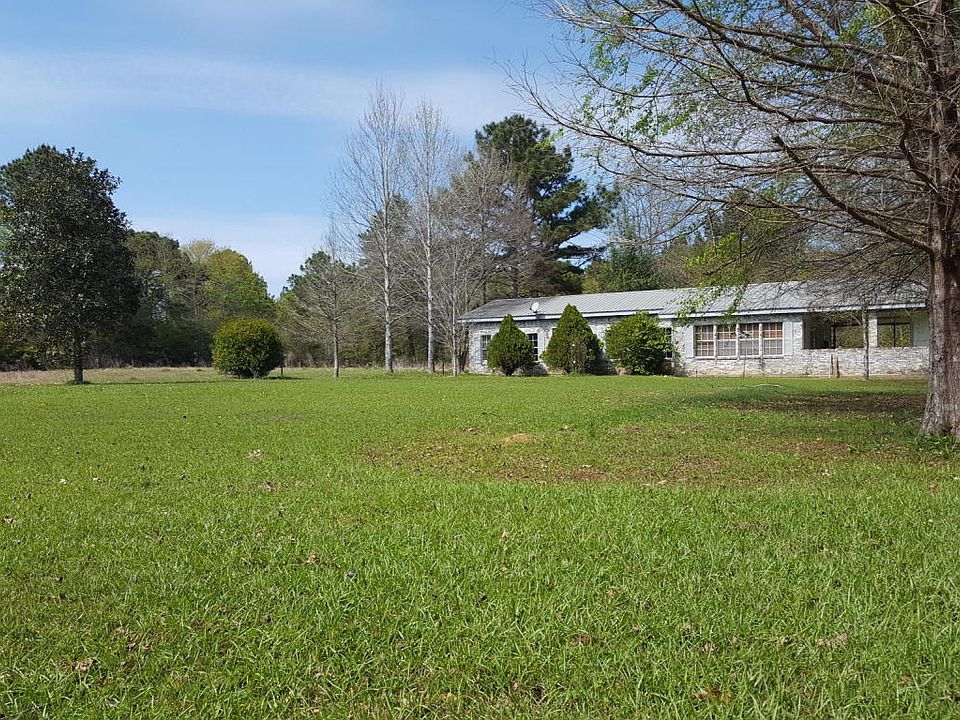 2nd image of 1085 Bennett Rd