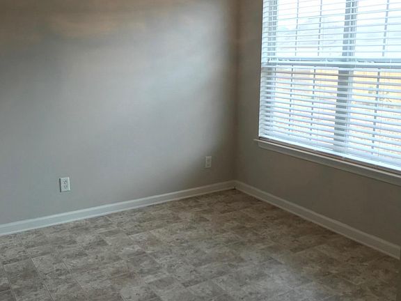 Breakfast nook off kitchen