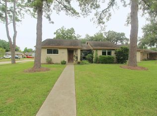 1803 Oaklawn St, Sugar Land, TX 77498