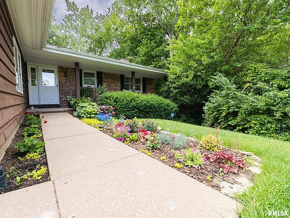 2nd image of 2902 W Kingston Ct