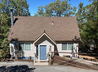 1416 Yosemite Dr, Lake Arrowhead, CA 92352