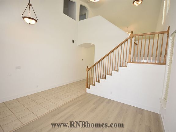 2nd image of 1783 Cadfael St