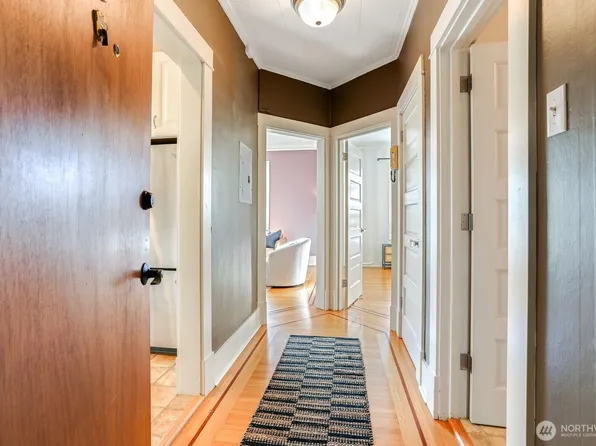 2021 4th Avenue N #6, Seattle, WA 98109