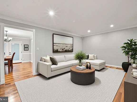 2nd image of 3809 Cassandra Rd