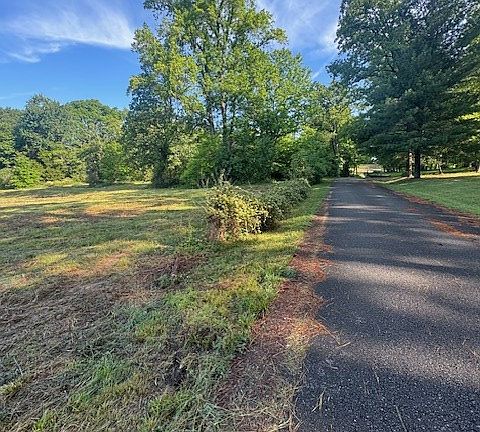 3rd image of 0 Anson Rd
