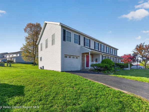 22 Van Winkle Road, Hudson, NY 12534
