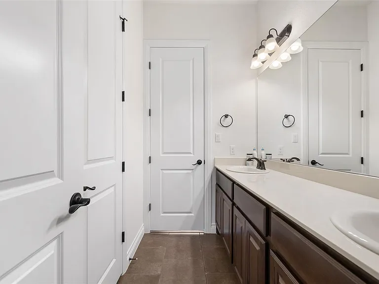 415 Bitterroot Ln — Photo 26