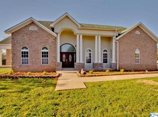 265 Round Top Dr, Harvest, AL 35749