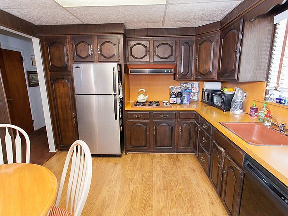 5th image of 109 Mitchell Avenue