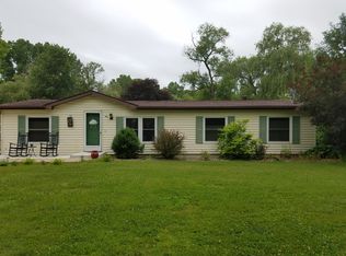 740 Hillcrest Dr, Brooklyn, MI 49230
