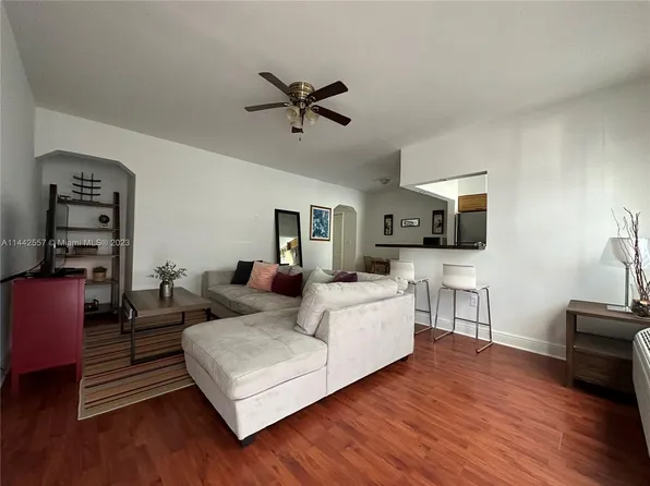 (undisclosed Address), Miami Beach, FL 33141