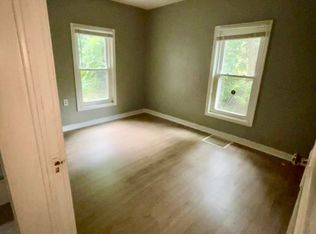 108 S Ralston St, Sugar Creek, MO 64054