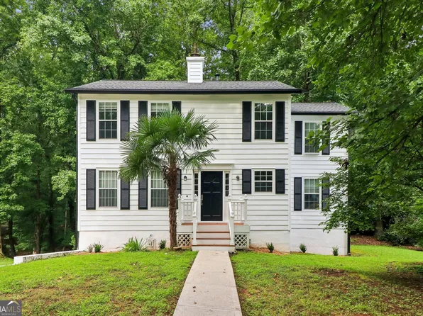 385 Tyson Cir, Roswell, GA 30076