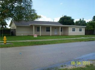 4820 SW 98th Ave, Miami, FL 33165