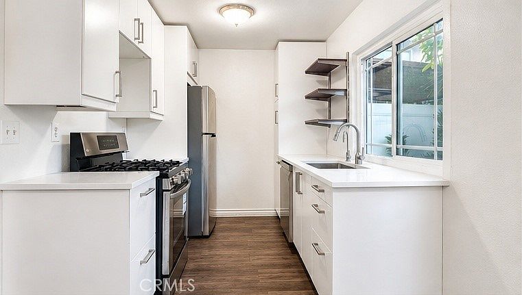 1st image of 17619 Regency Cir