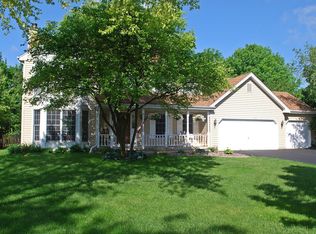 2170 Sheffield Ln, Geneva, IL 60134