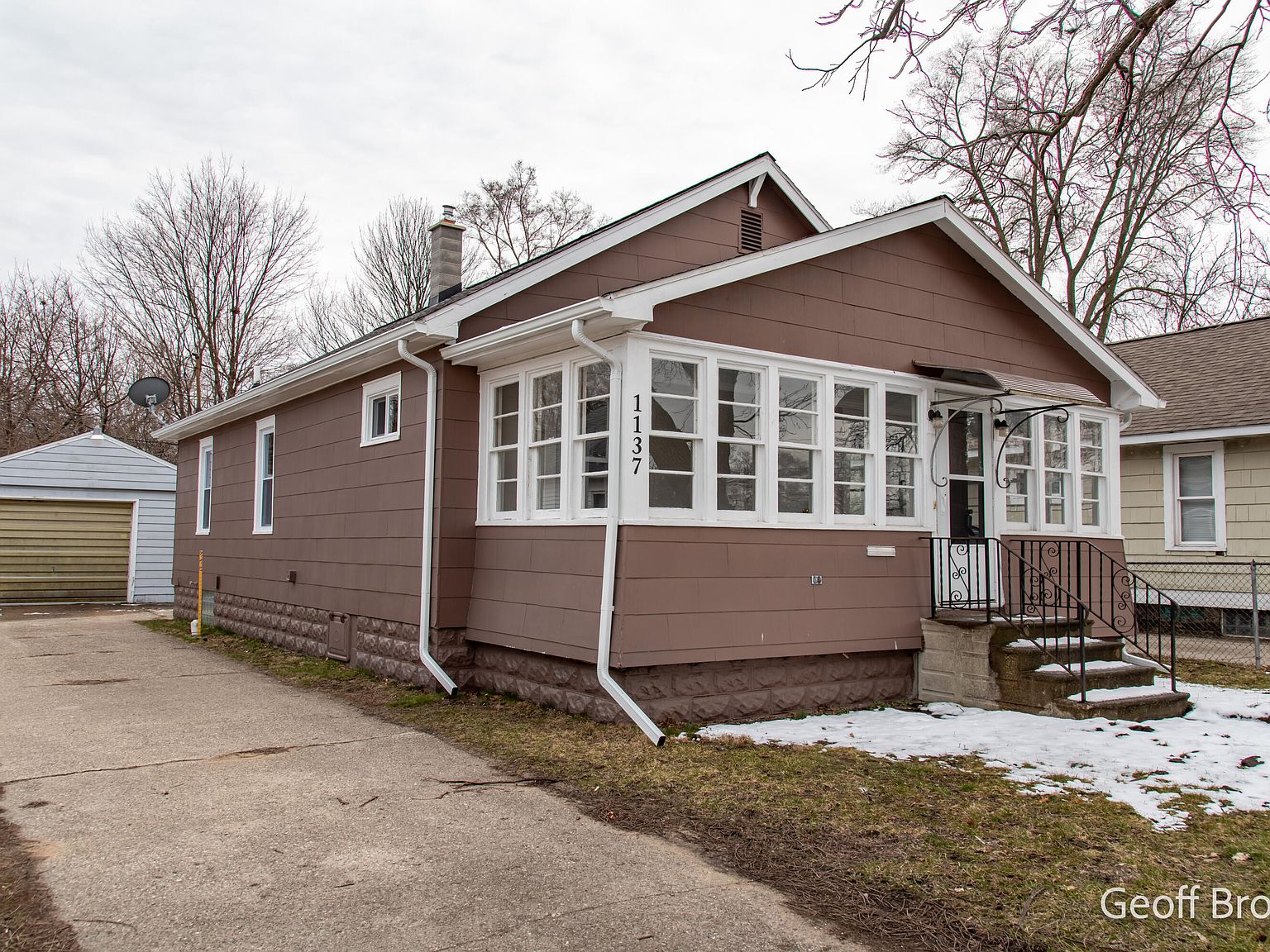 1137 Evanston Ave, Muskegon, MI 49442 Zillow