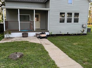 107 E State St, Fairmount, IL 61841